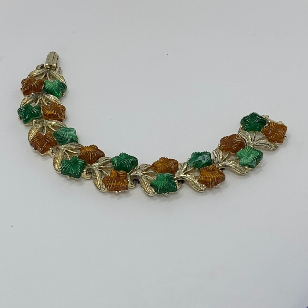 Elegant Gold and Green Leaf Bracelet